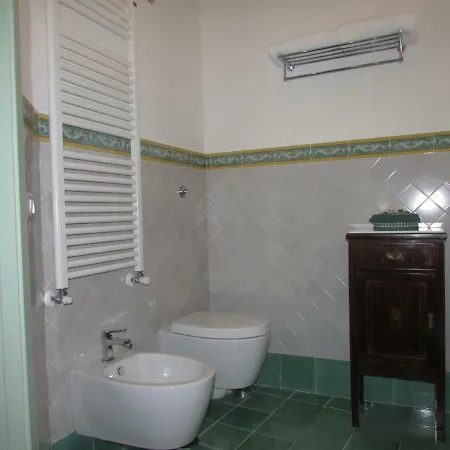 Domus Claudia Guest house 3*