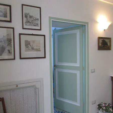 Domus Claudia 아트라니